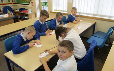Poppy art in UKS2