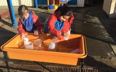 Another busy week in the Dragonflies class