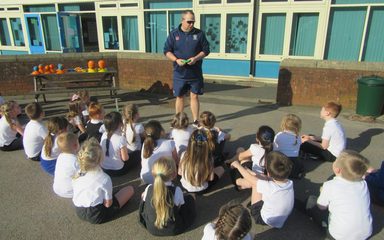 Cricket Coach Visits Robins