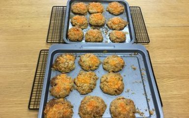 Wholemeal cheese scones with sun dried tomatoes and thyme