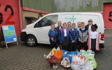 Visit to Gateshead Food Bank