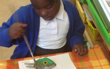 Owls design, make and decorate dinosaur eyes