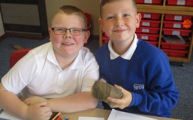 LKS2 are Rock detectives