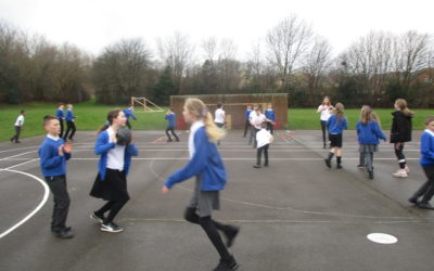 High 5 Netball in UKS2