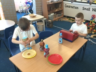 The Draganoflies Creperie Cafe