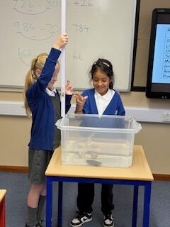 Exploring Rocks in LKS2