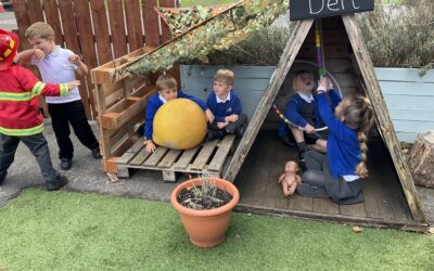 Outdoors, Imagination & Teamwork!