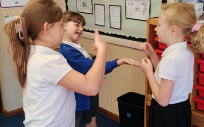Silent Play in RE